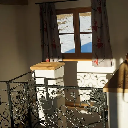 Jagerdichtlgut التوسي